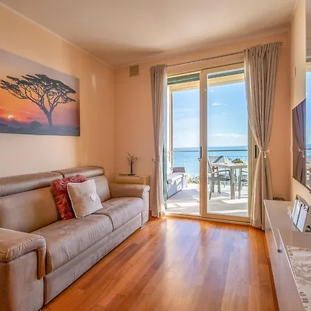 Apartament Terrazza Sul Mare San Remo